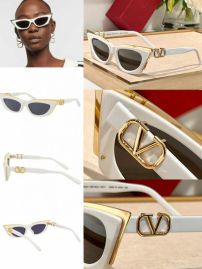 Picture of Valentino Sunglasses _SKUfw56683011fw